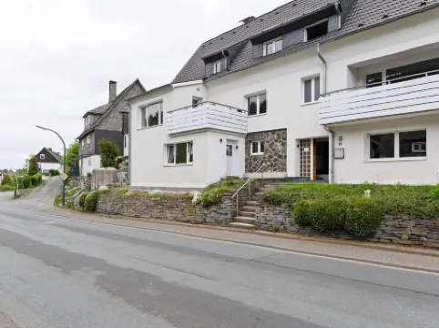 Schones Ferienhaus in Winterberg Mit Terrasse