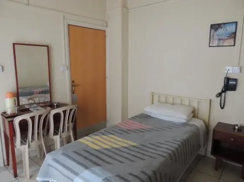 Delphi Hotel