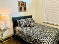 Apt 1-Bedroom FREE Parking in Downtown Houston with AC, WiFi, fitness room