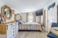 Lil’ Scotty - Private Cozy Efficiency Hotels near Walmart Garden Center