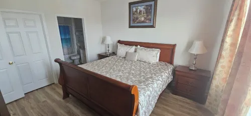 New on Market.Wonderful 2 bedroom 2 bath Pet friendly Condo in Barefoot landing