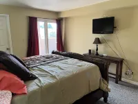 Cozy 2-bedroom condo with WiFi, pools in charming St. George