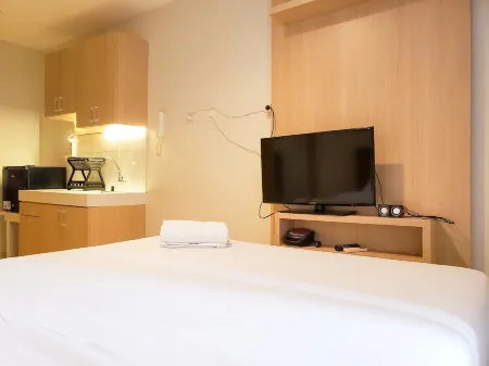 Cozy Studio at Cinere Bellevue Suites Apartment