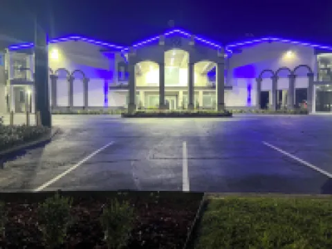 Studio 6 Tulsa, OK Central