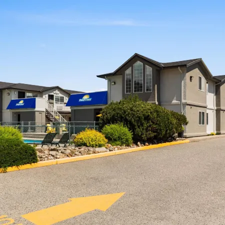 Days Inn by Wyndham Kelowna