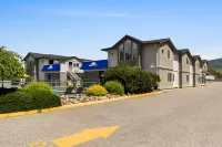 Days Inn by Wyndham Kelowna - Ramah Hewan Peliharaan