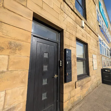 Upperhead Row Apartment
