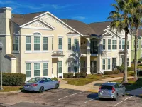 Gulfport Condo: Pool and Beach
