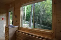 Romantic Tiny Home Cabin w/HotTub + Fire Pit, Doorstep to Adventures and Romance
