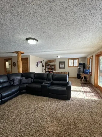 Black Hills Terry Peak Pine Cone Lodge- 5 Bedrooms