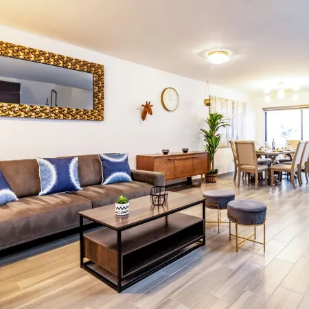 Fabulous 3-Bedroom House with Wi-Fi and Amazing Sunsets in Rosarito