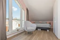 Luxury lake domicile with sauna, fireplace and boat - 130m² Hotels in Krakow am See