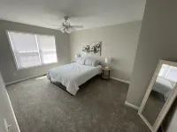 Giant Jacobus! 5 Bedroom Mini Mansion! Sleeps 14+ Hotels in Perry Township