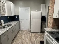 Nice neighborhood, close to downtown area, lakes, and parks.