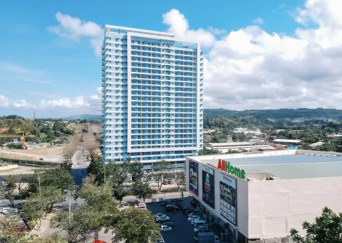 The Loop 2-BR CONDO Fully Air-conditioned with Wifi, Sofa Bed & Water Dispenser