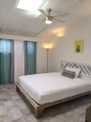 PALACE BAHIA ,360 ocean view ,7min to down town,Private beach   ,24/7 Security