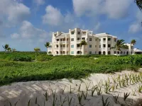 Northwest Paradise - Beauty, Tranquility and Comfort in a 3-Bedroom Condo Hotels in Wheeland Settlement