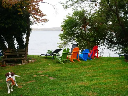 Duplex WATERFRONT HOME