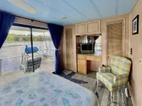 Downtown Retreat Aboard Savannah Rae Hotel in zona Meadow Garden