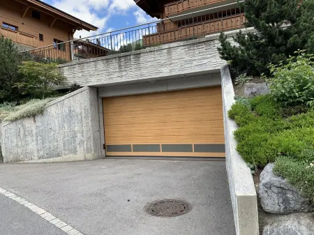 Comfortable 4-bedroom apartment near the mountain railroads