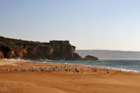Luxury beach apartment in Villa - North Canyon Beach 200m