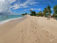 AFFORDABLE 1 BED PROPERTY nr MULLINS BEACH Hotels in Mullins