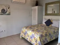 Romantic - Pool & Ocean View, WiFi, Kayaks, parking