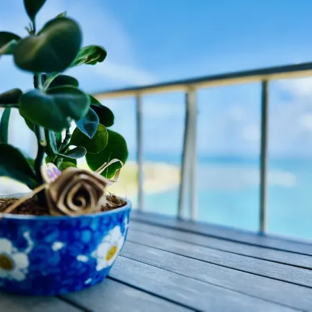 Relax in this comfortable apartment with Oceanview on the 21st floor