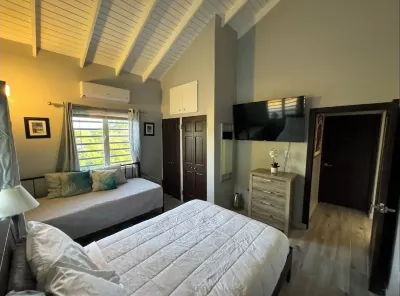 2Bd Apartment on Main Rd - Ernie’s Place 2N Отели в г. 