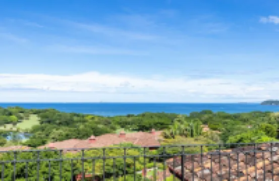 Luxury 4-bedroom Penthouse on 5-star Resort Hotels in Brasilito