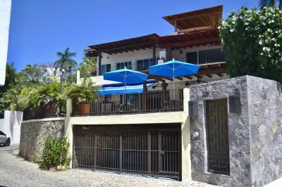 Beachfront Villa Casa Mar de Grecia 2 โรงแรมใน