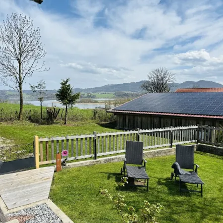 Gästehaus "seeblick" Helle Gartenwohnung