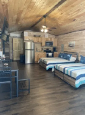 Beautiful Serene Studio Cabin!