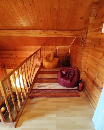 Beautiful wooden villa in a charming place surrounded by nature. Отели рядом с достопримечательностью «Sequia Parra»