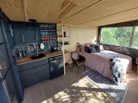 Luxury by the fjord of Oslo. Welcome to a mirrored cabin with great views Отели в г. 