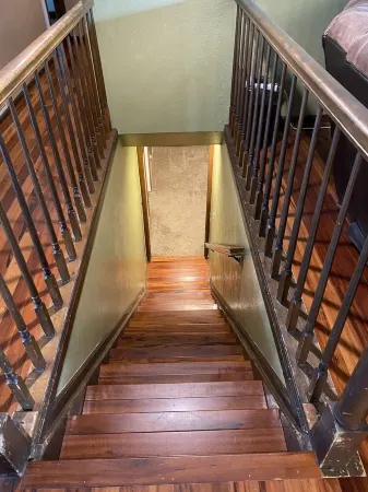 Spacious 5 bedroom house minutes from Red Rocks Отели в г. Кен Карил