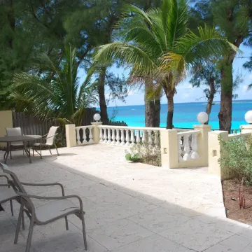 Luxury 5 Bedroom Ocean Front Villa