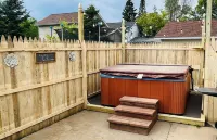 West ave home in Hibbing Hotels in Hibbing