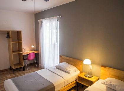 Hostal Tres Central