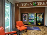 Uptown Suites Extended Stay Charlotte NC - Concord فنادق في كونكورد