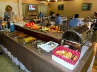 Augustu's Hotel - Desayuno