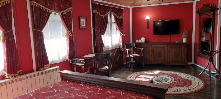 Family Hotel at Renaissance Square Hotel di Plovdiv