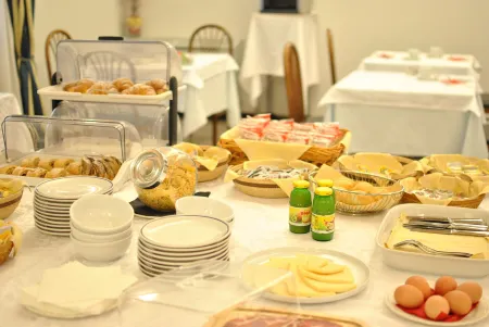 Rometta Hotel Отели в г. Тецце-суль-Брента