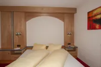 Appartement Sporthütte Fiegl - 駐車場