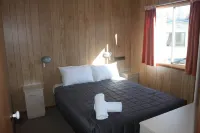 Capital Country Holiday Park Hotels in Forde