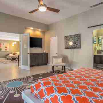 San Lucas Hideout by Acme House Company Rooms