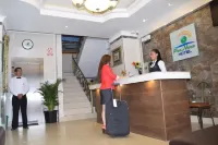 Hotel Perla Verde - 3-Star