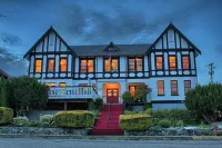 The Old Courthouse Inn Hotel di Powell River