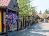 Gannett Peak Lodge Hotels in Sublette County