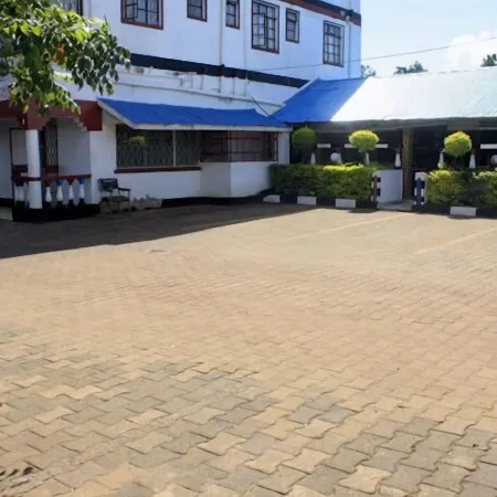 Siaya White Hotel